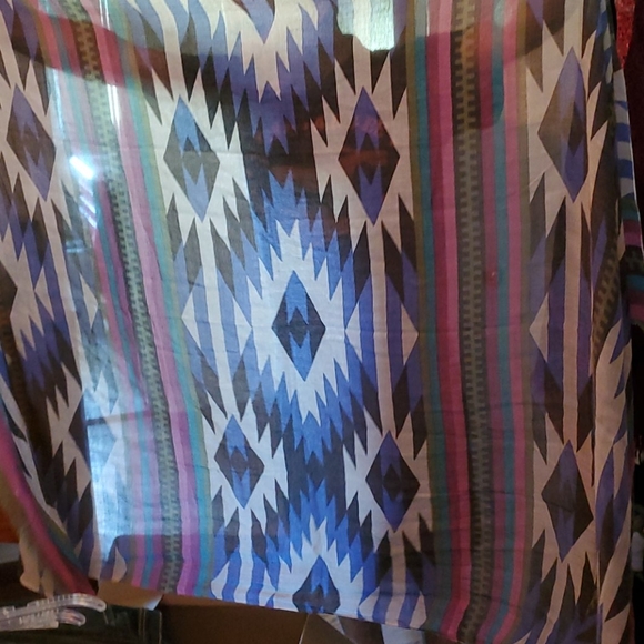 Pashmina - Picture 2 of 2